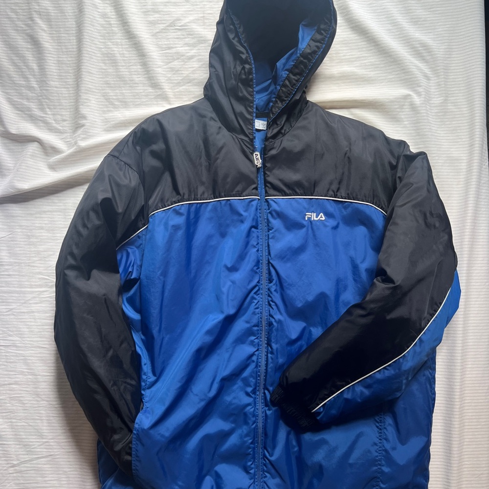 Fila Coat Size Large Blue/Black